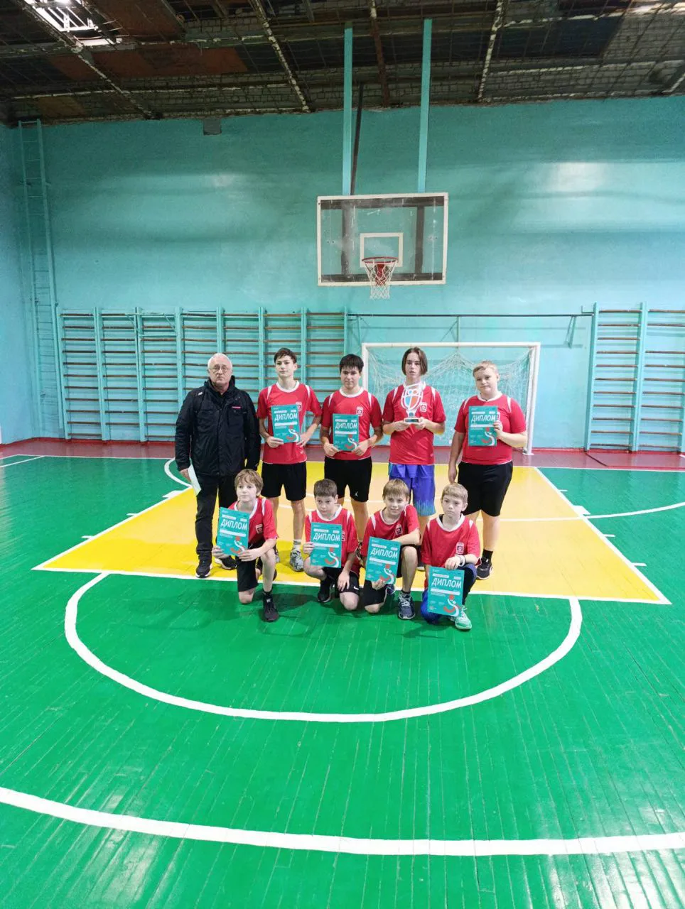 Перемогу в міському етапі змагань “Пліч-о-пліч” з баскетболу